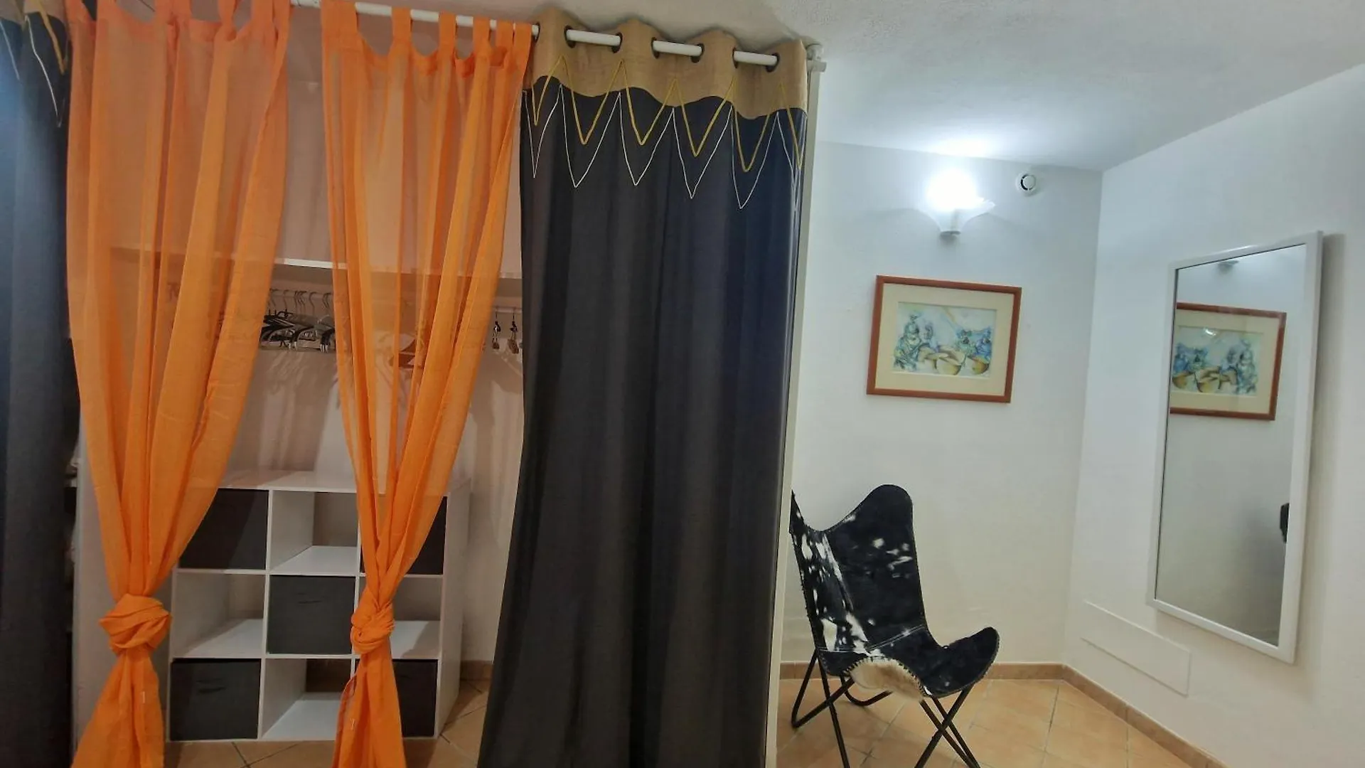 Villa Saba Olbia 0*,  Italia